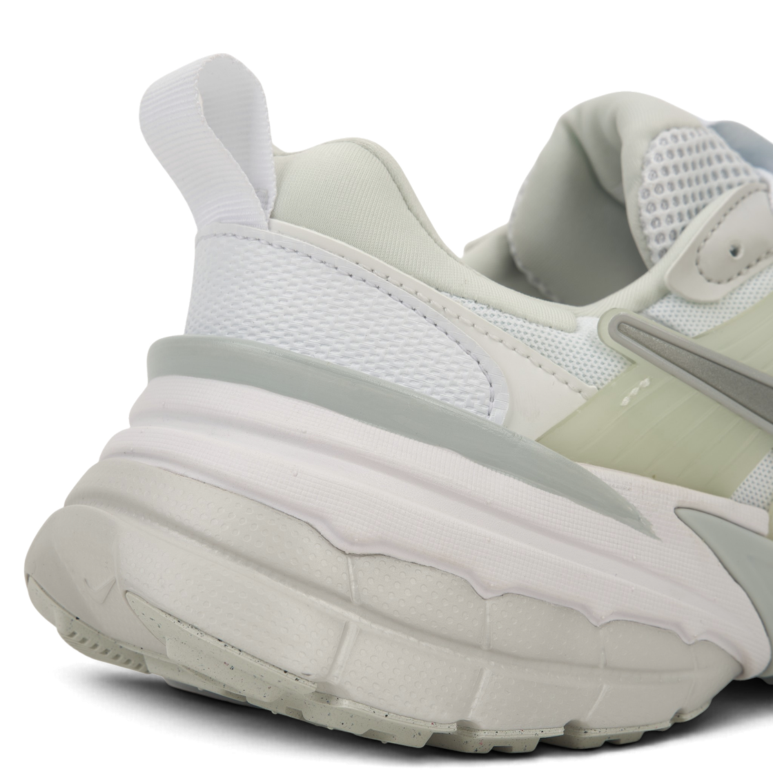 Nike V2K Run Metallic Silver White FD0736-104