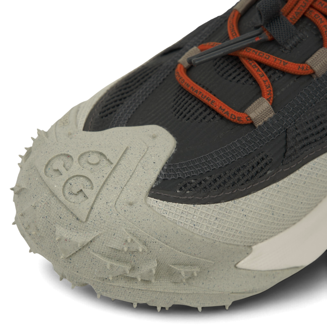 Nike ACG Mountain Fly Low Gore-Tex Dark Smoke Grey HF6245-002